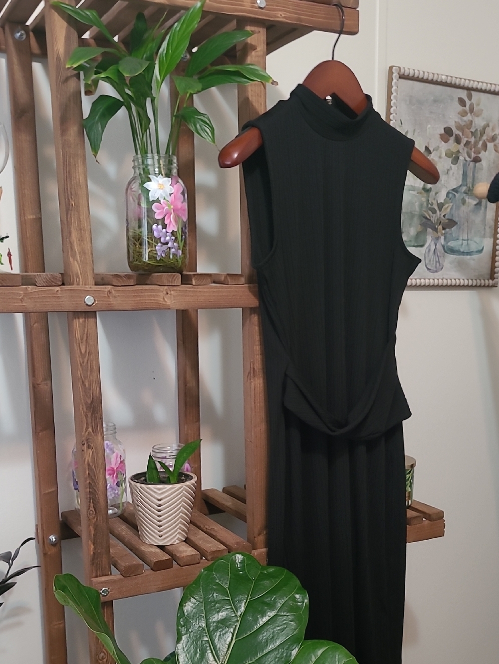 Little Black Dress! - Picture 7 of 8